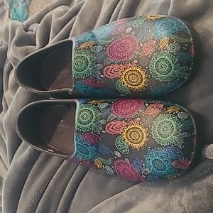 Crocs Neria Pro II Graphic Clogs Size 11